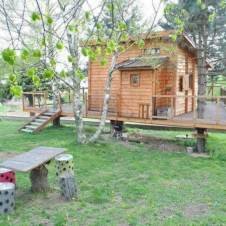 L'Etournelle - Cabane Perchee Chaussan Exteriör bild