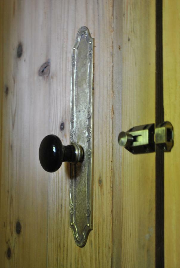 L'Etournelle - Cabane Perchee Chaussan Exteriör bild